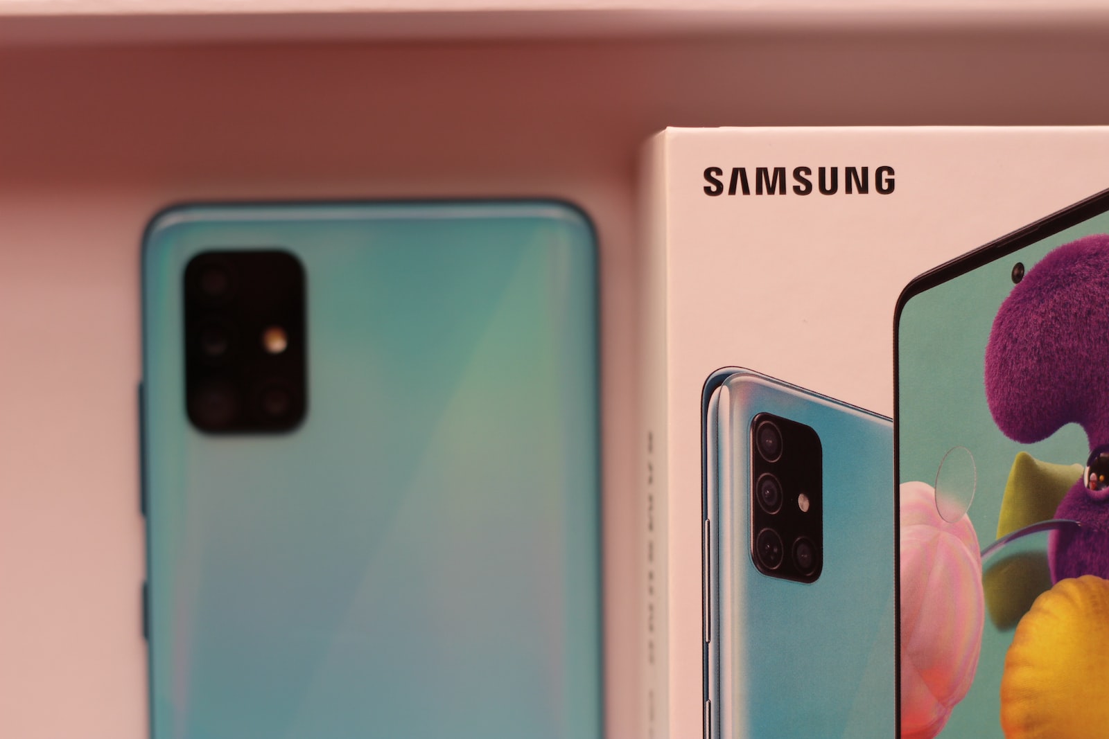 Top Five Best 5G Samsung Mobiles in India under Rs. 30,000
